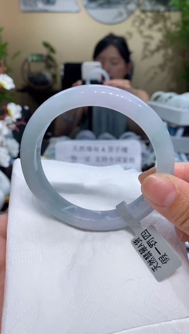 翡翠手镯未镶嵌翡翠60-61