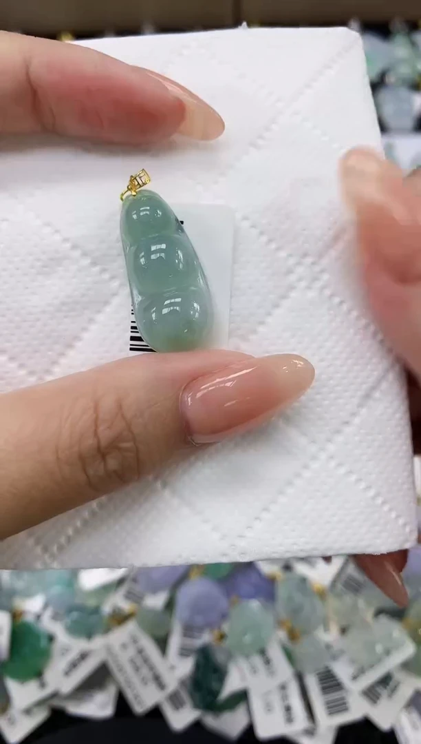 颈饰未镶嵌翡翠11111111111