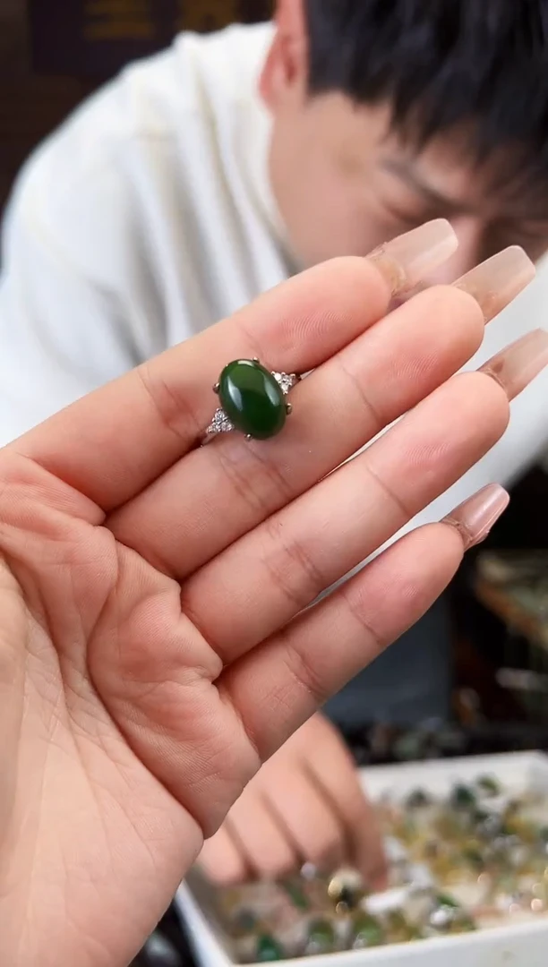 【闪购商品】和田玉颈饰未镶嵌 多样性发一