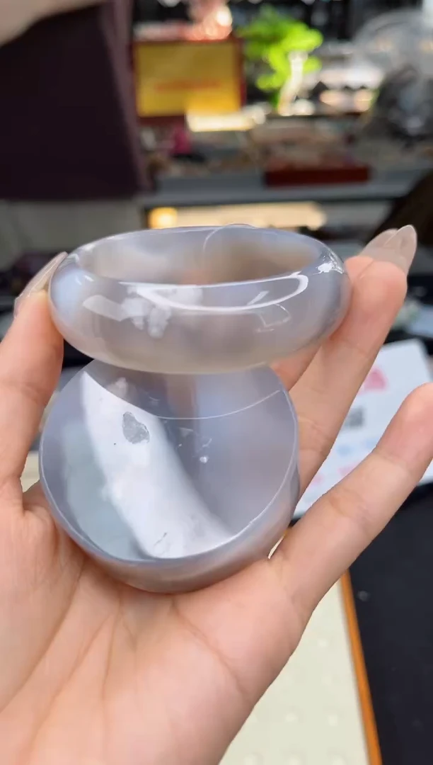 【闪购商品】石英质玉手镯未镶嵌56圈口（赠品镯心）3650228