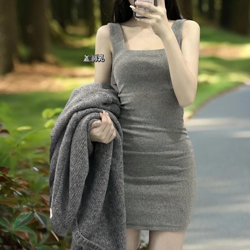 碎花法式纯欲穿搭成熟御姐气质子连衣裙小香风冷淡系包臀新款套装