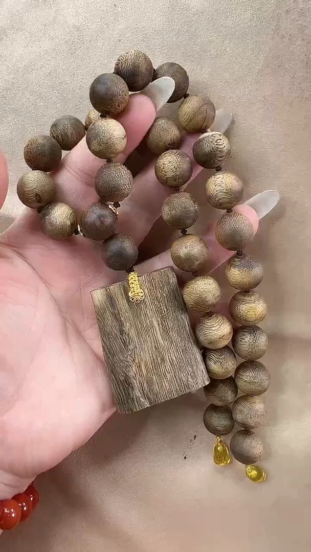 沉香吊坠吊坠吊坠