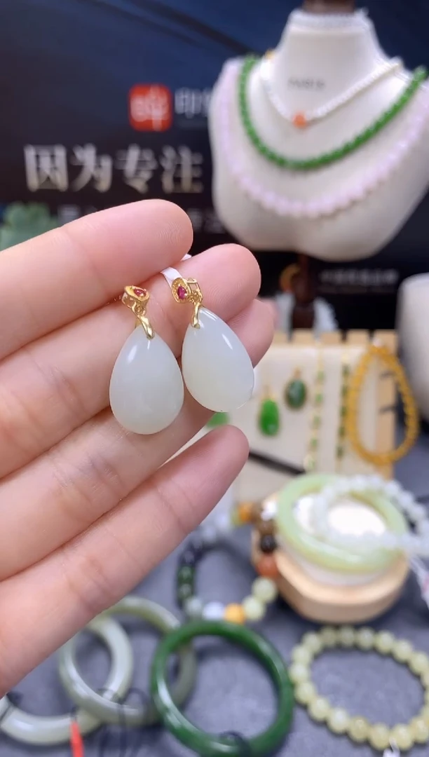 和田玉银S925镶嵌颈饰多样性发一cg