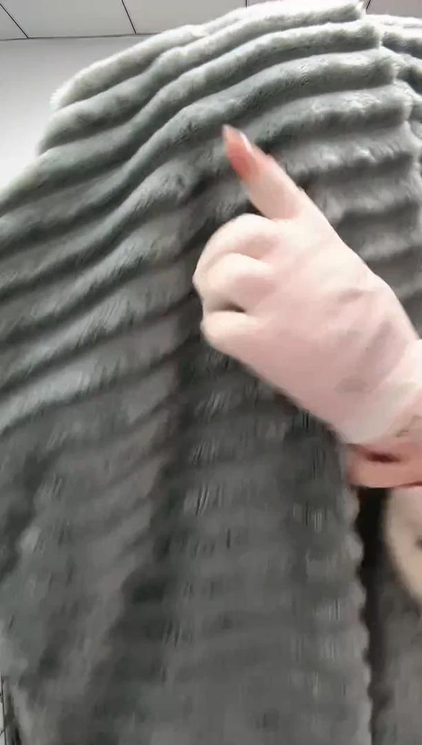 法兰绒2.5X2.3左右以主播介绍为准