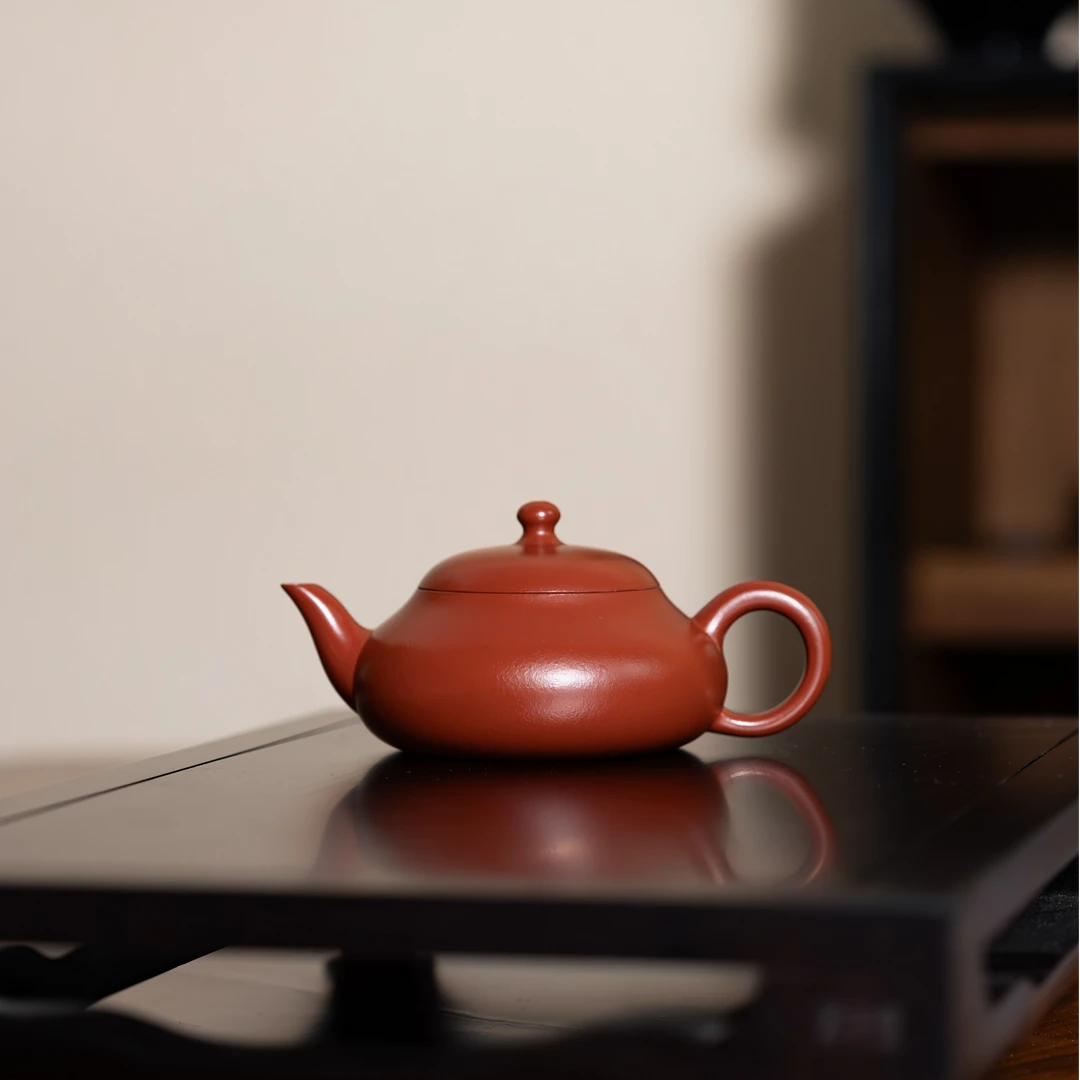 宗丽紫砂《设计款荆溪矮梨壶》小容量原矿朱泥大红袍全手工制150cc