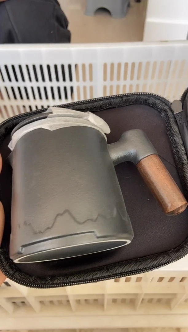 杯无运费险有瑕疵的摄影的产品有使用过的痕迹有点脏介意勿拍杯