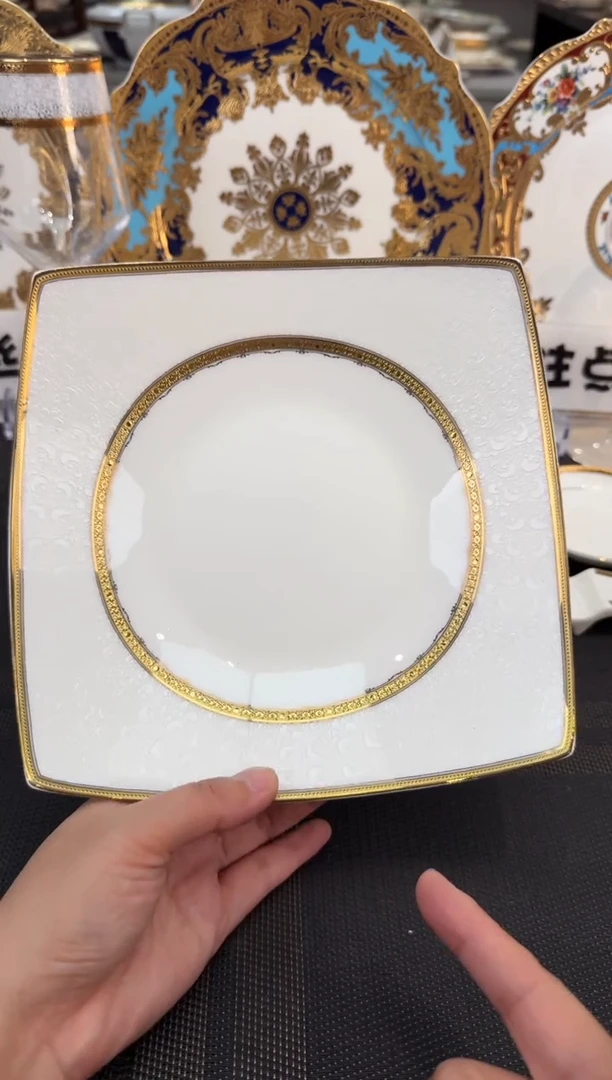 瓷片8英寸方深盘 正品