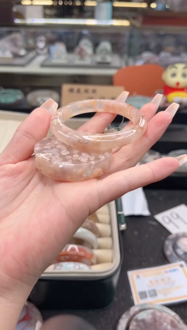 石英质玉手镯未镶嵌53圈口（赠品镯心）667897