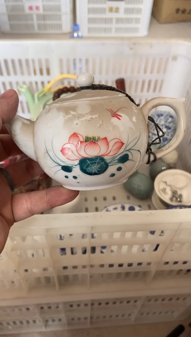 无运费险有瑕疵的摄影的产品有使用过的痕迹有点脏介意勿拍
