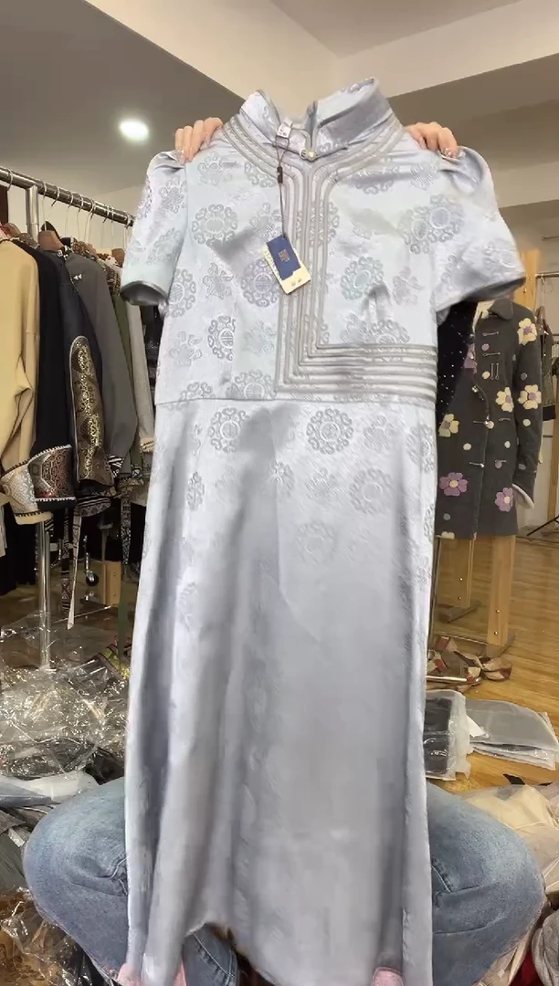 2XL码    125-135斤   裙子