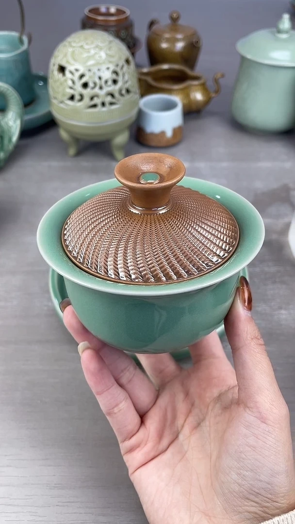 青瓷仓储福利清仓微瑕