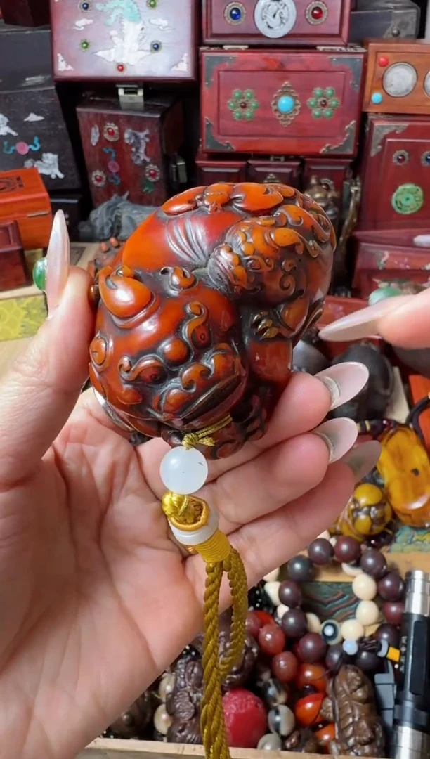 【闪购商品】蜜蜡裸石未镶嵌主播推荐：一物一拍，讲解为准！