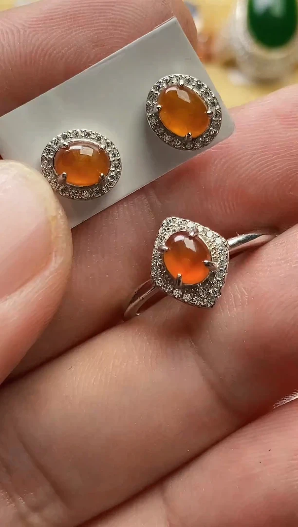 【闪购商品】翡翠戒指银S925镶嵌0000