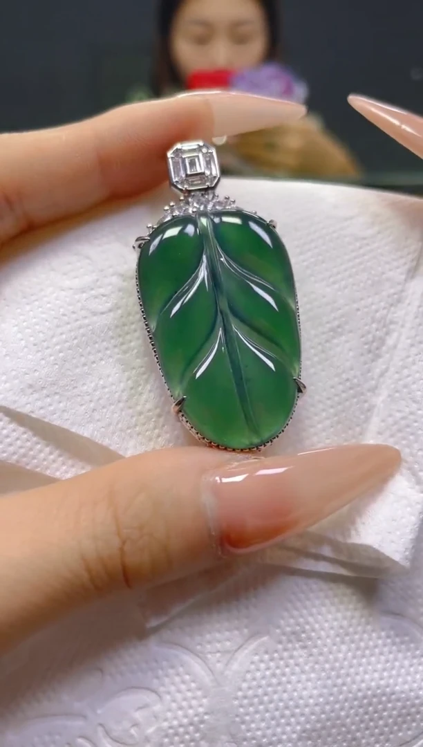 颈饰未镶嵌翡翠多样性择优发货