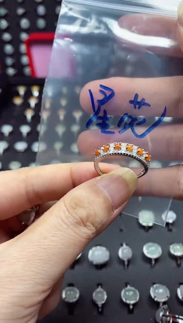 未镶嵌戒指翡翠星*翡翠戒指#