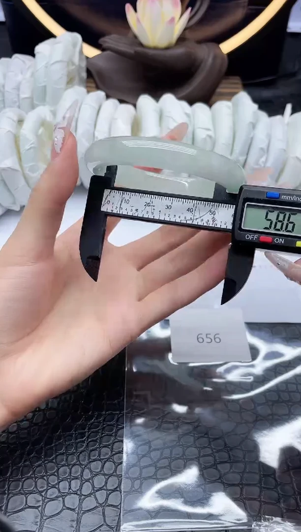 未镶嵌手镯翡翠翡翠一物一图656