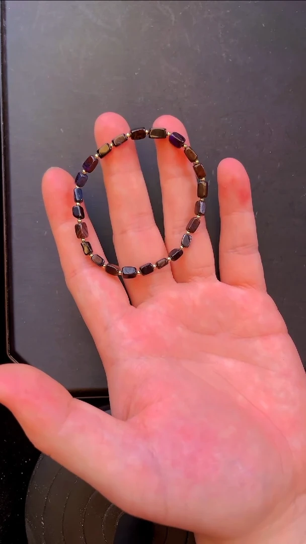 未镶嵌苏纪石（舒俱来）颈饰蓝舒