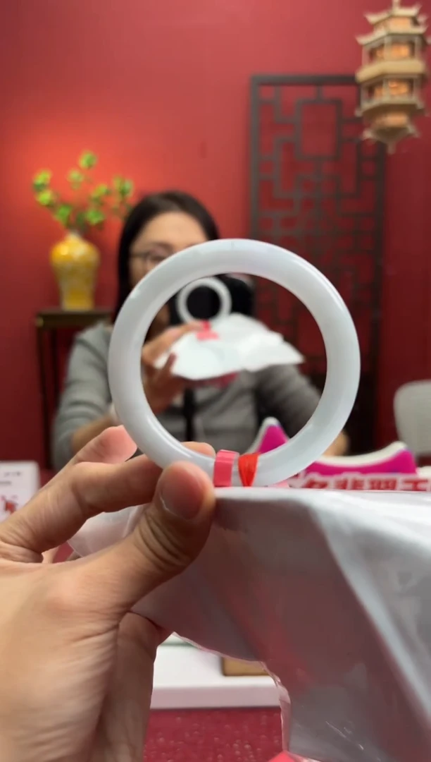 未镶嵌手镯（圆镯）翡翠翡翠手镯17