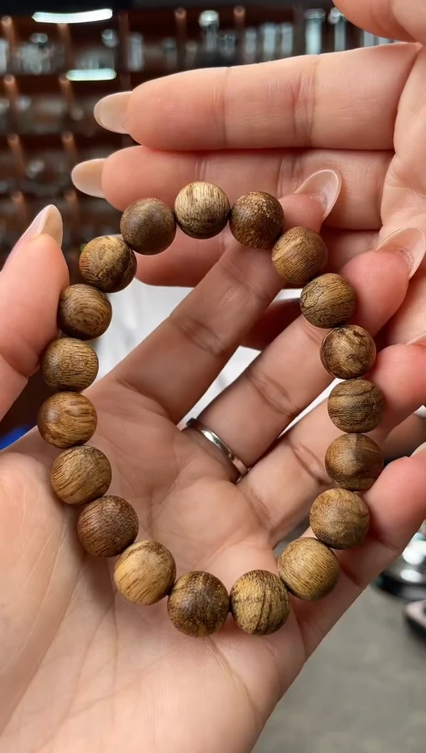 【闪购商品】沉香手串64号老惠安多样性发一条