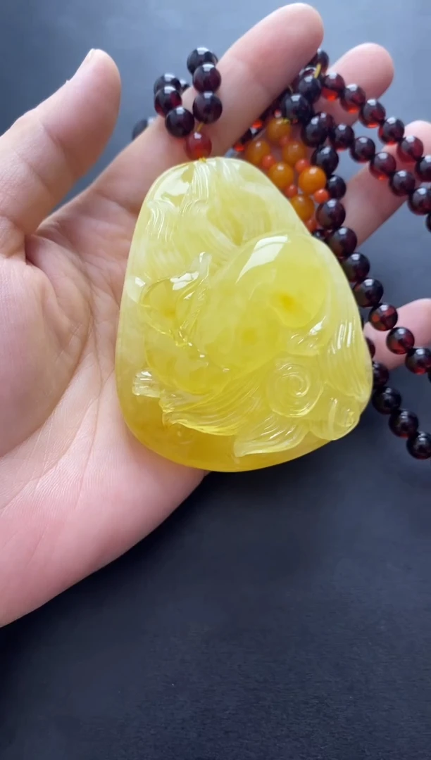 裸石琥珀未镶嵌吊坠