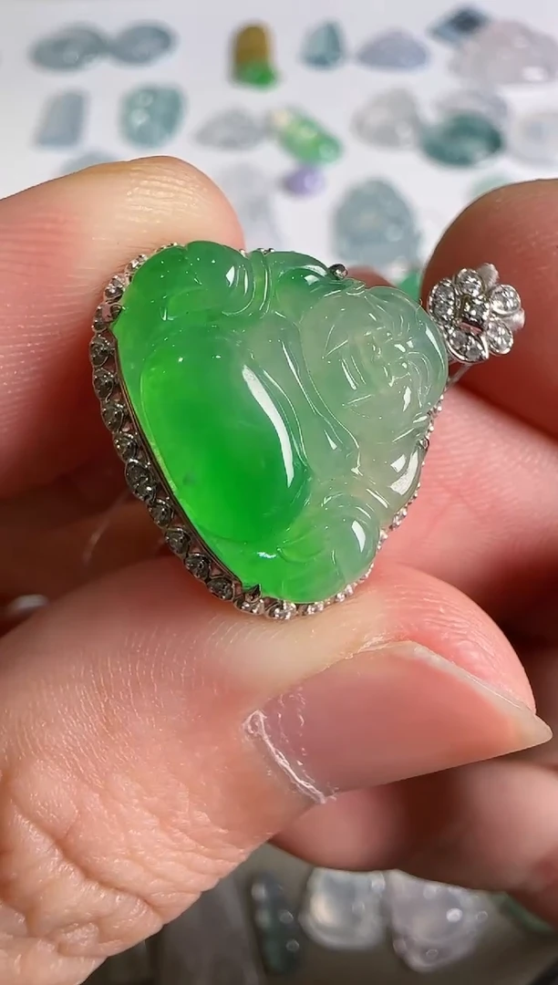 吊坠(不含链)18K金镶嵌翡翠无***女.