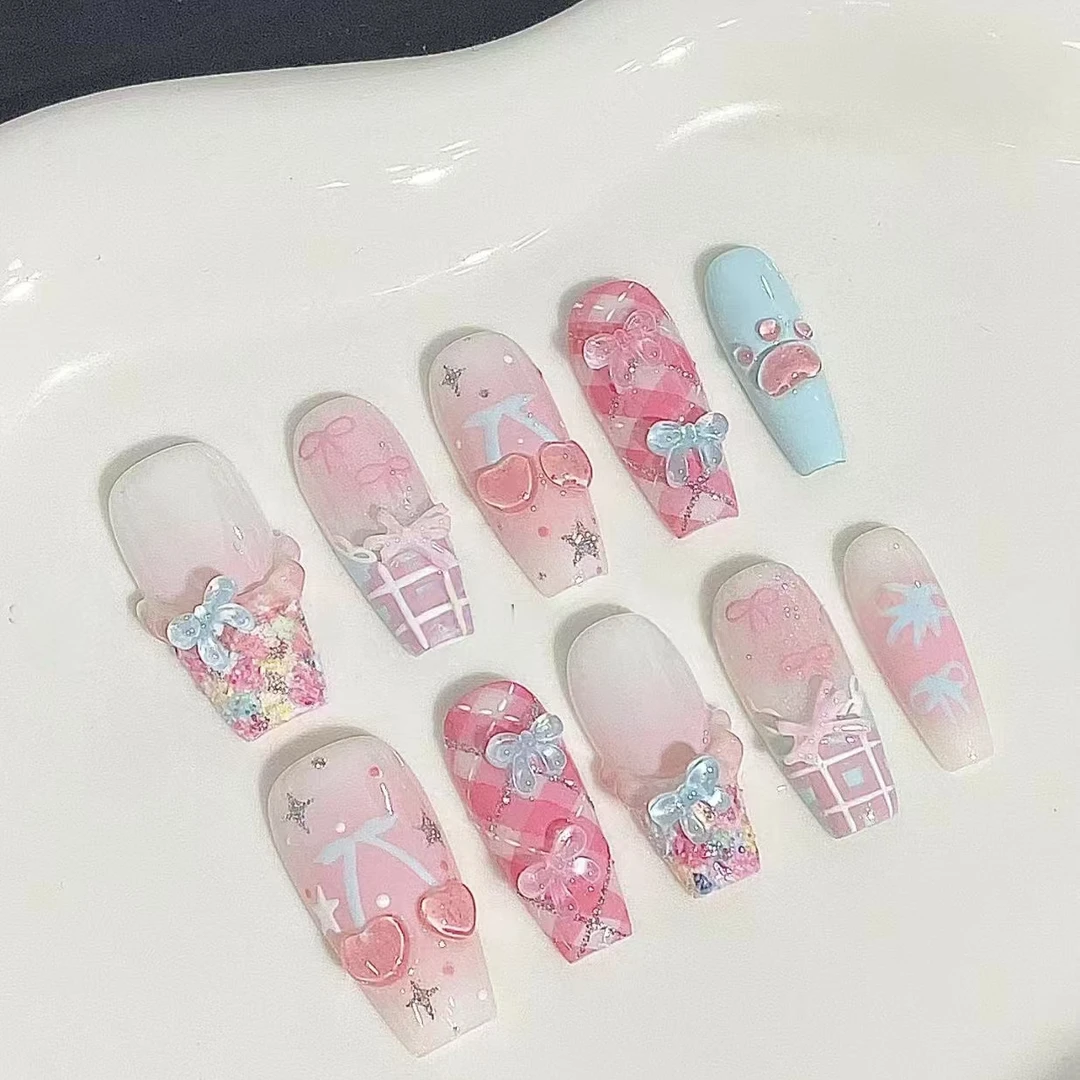 碎花樱桃可爱显白蝴蝶结穿戴甲贴新款粉色网格显白百搭学生美甲片