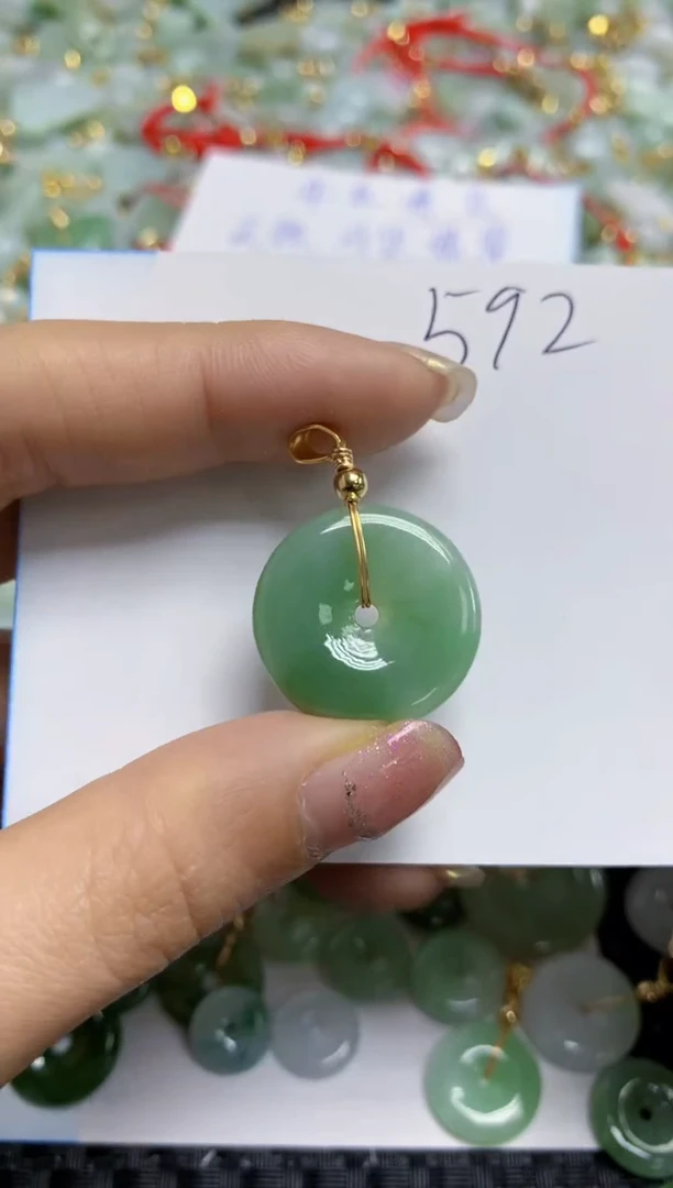 【闪购商品】翡翠颈饰合金   天然A货翡翠