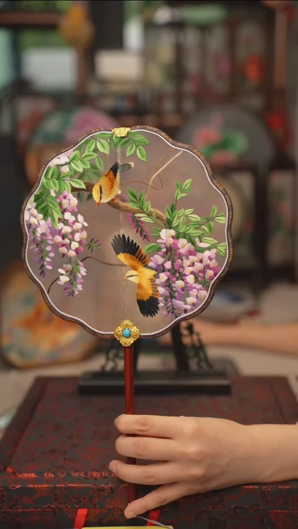 扇子团扇 绣花双面非遗