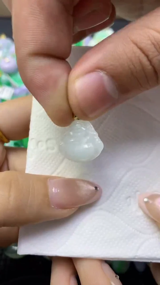 颈饰未镶嵌翡翠天然缅甸翡翠A货