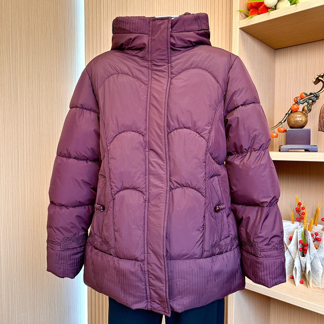 奶奶冬装棉袄新中式中老年人棉服连帽高领保暖防风外套刺绣款棉衣