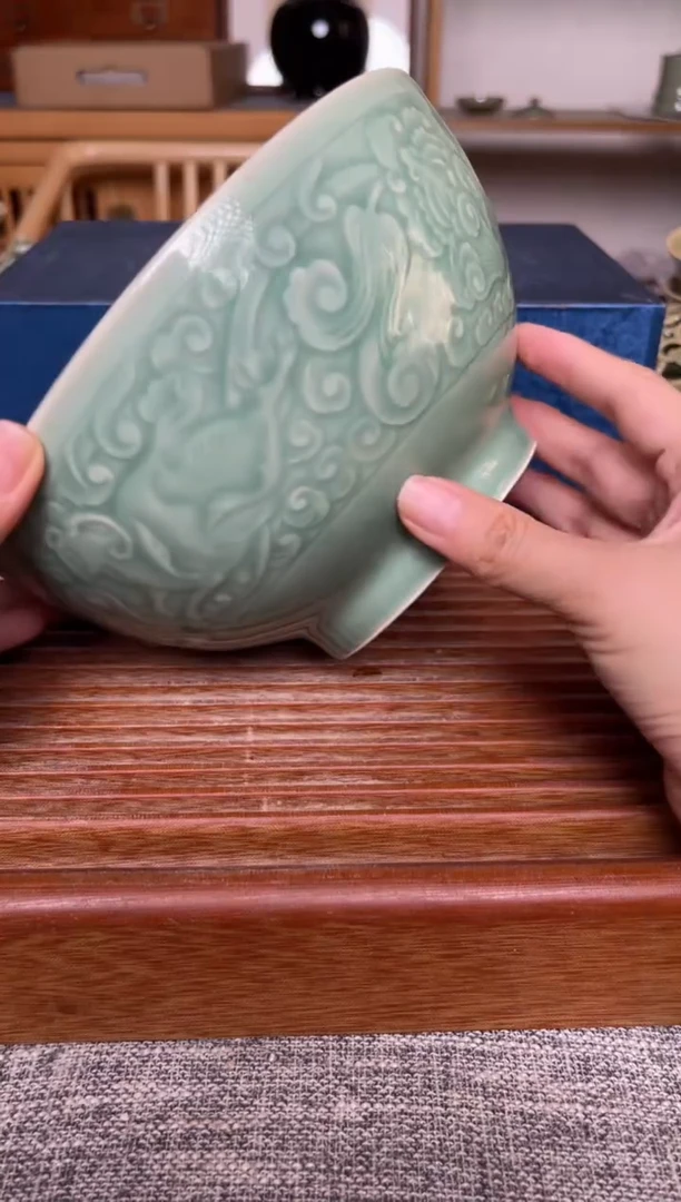 瓷器青瓷三羊碗 二级