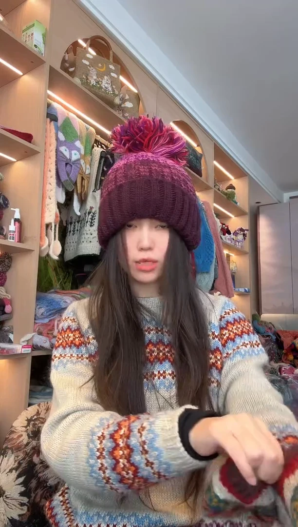 羊毛紫气东来翻边帽