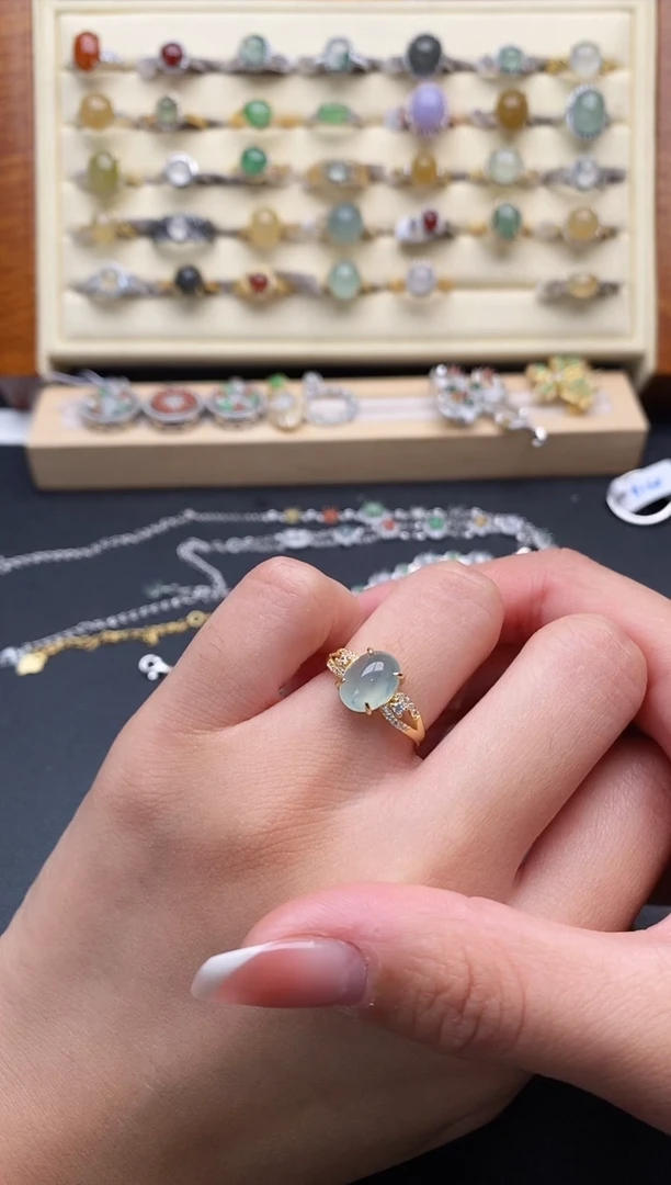 银S925镶嵌戒指翡翠333333+5