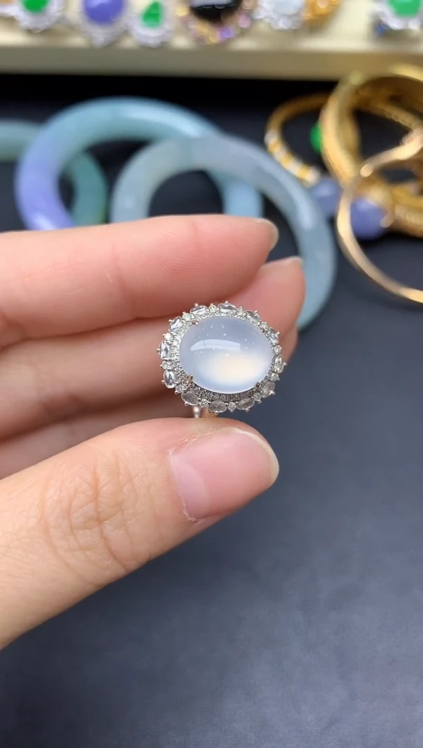 颈饰18K金镶嵌翡翠371-雪姐翡翠天天见