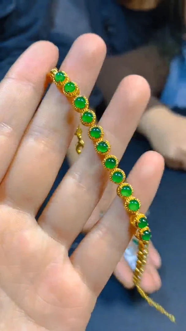 【闪购商品】翡翠手链未镶嵌0095537371多样性发一