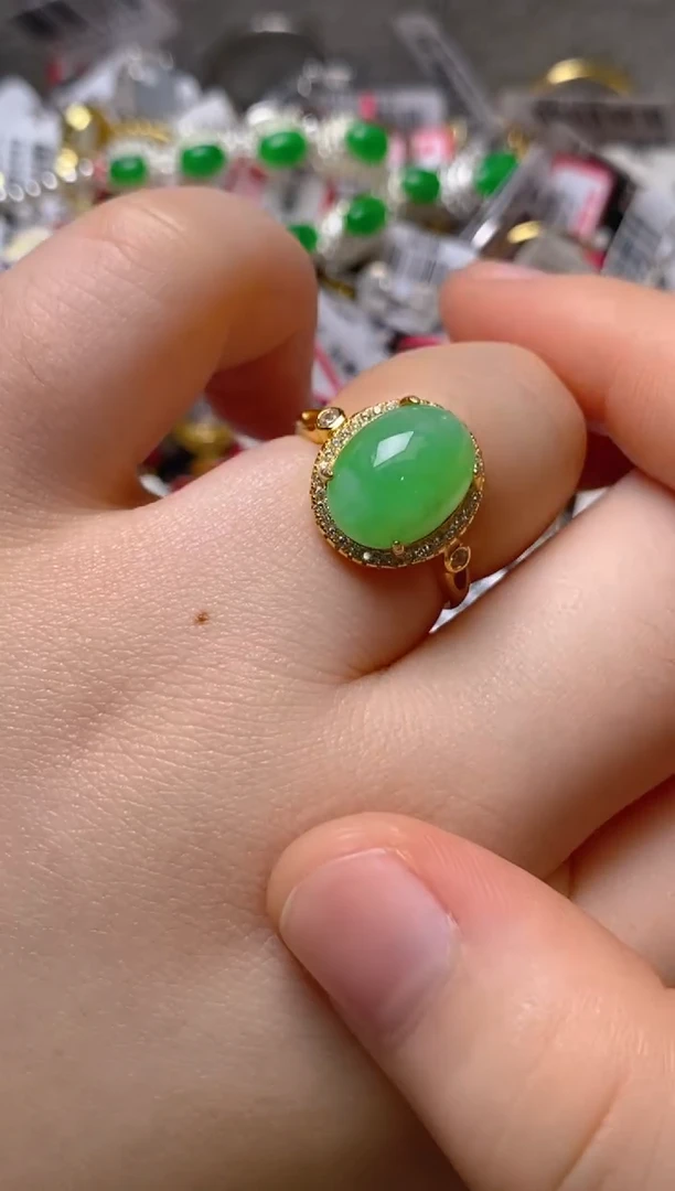 银S925镶嵌戒指翡翠百内无证书