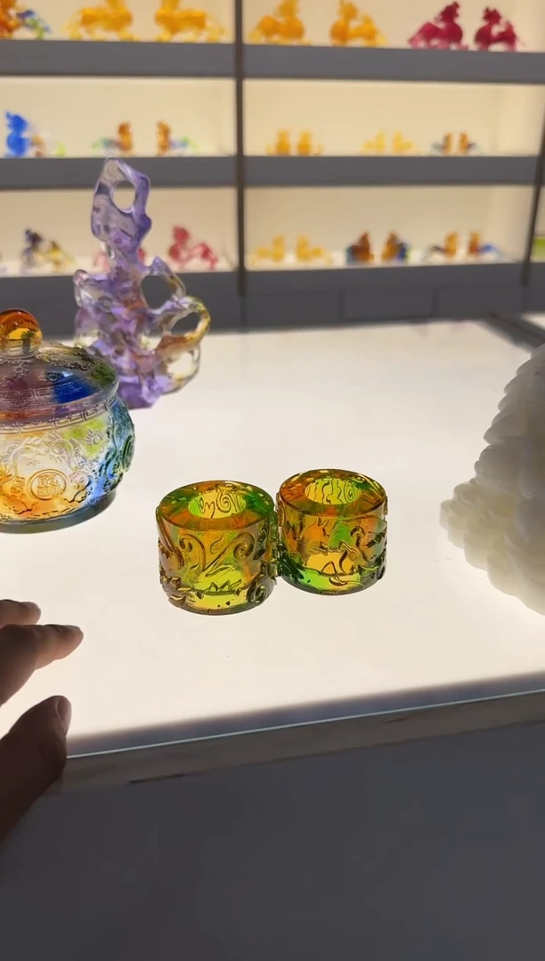 手工艺品琉璃玉琮两个