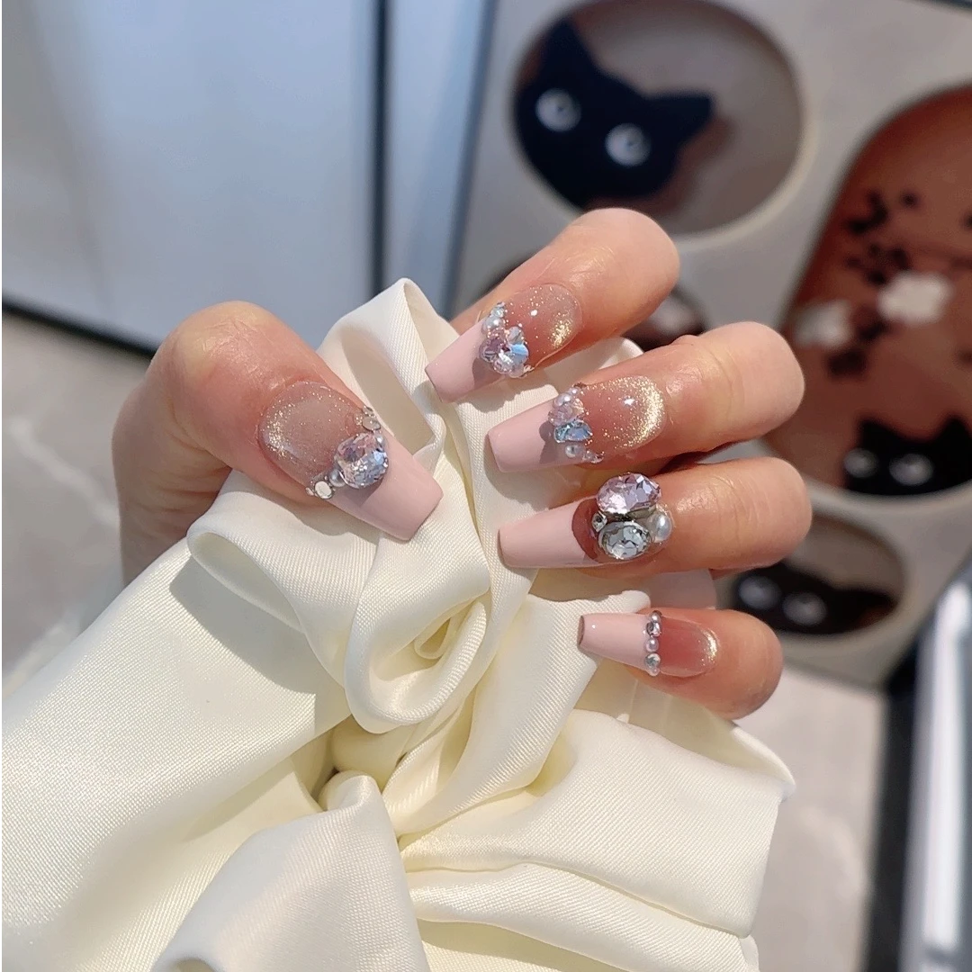 【芝芝蜜桃】猫眼 法式 满钻美甲