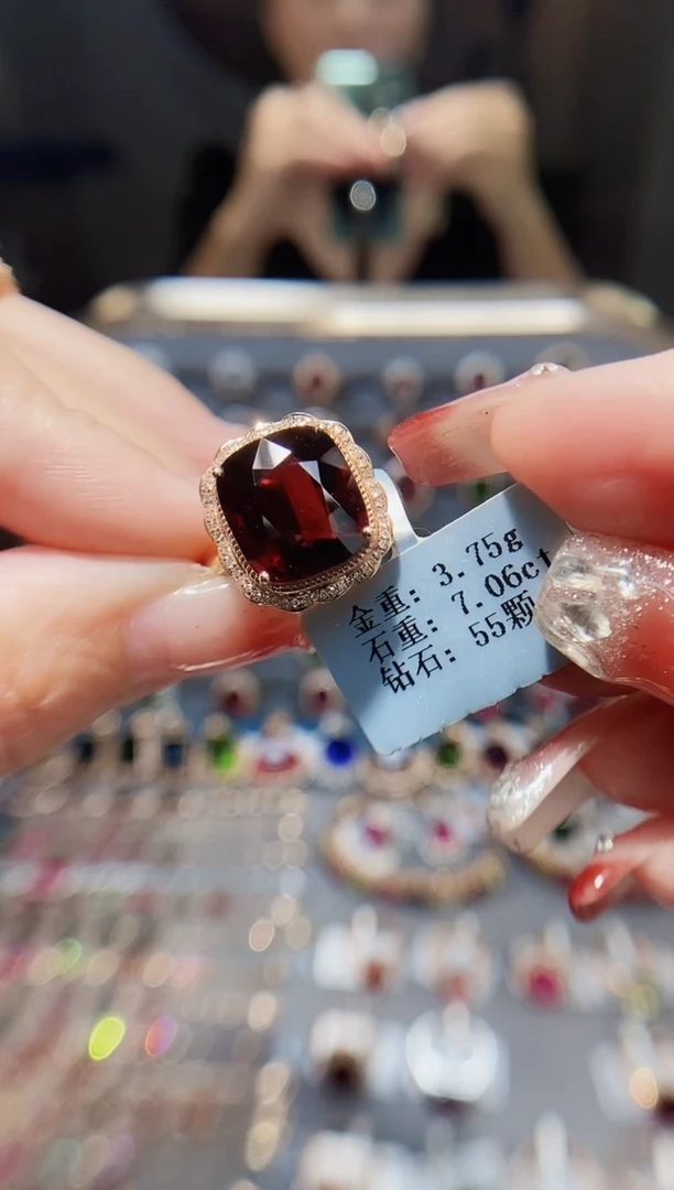 18K金镶嵌戒指碧玺7.06.