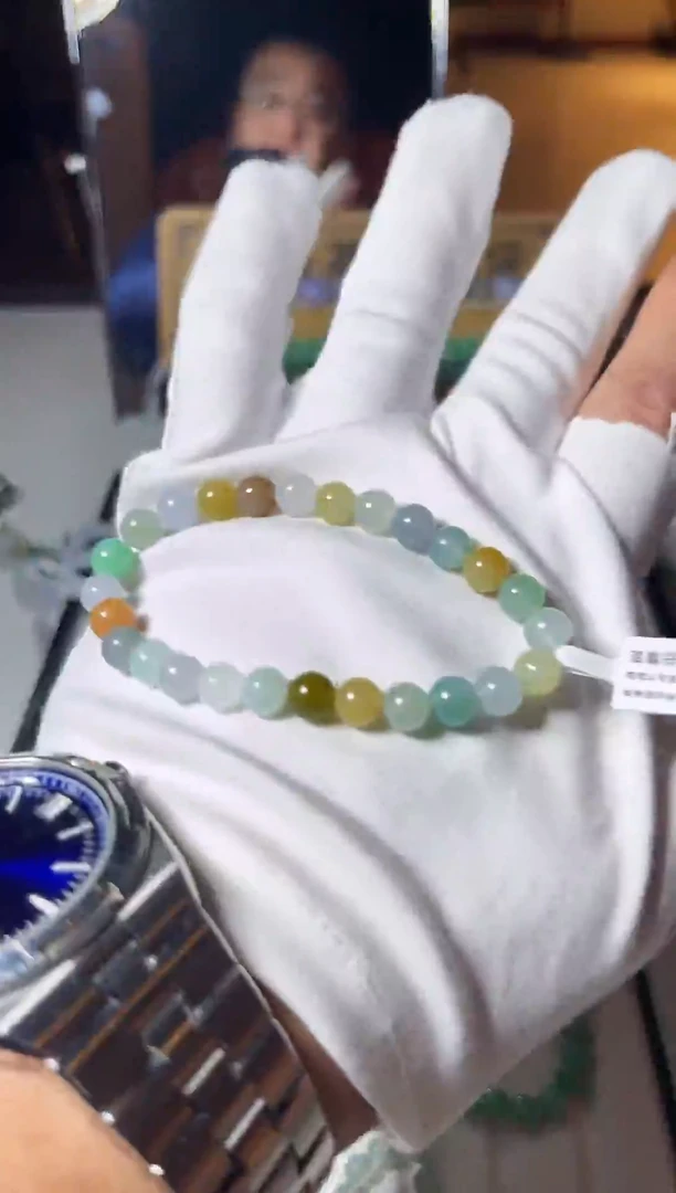 散珠翡翠翡翠手串卡7+