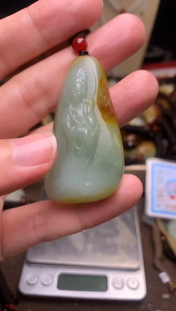 颈饰未镶嵌和田玉新疆料青海料清水和田玉吊坠