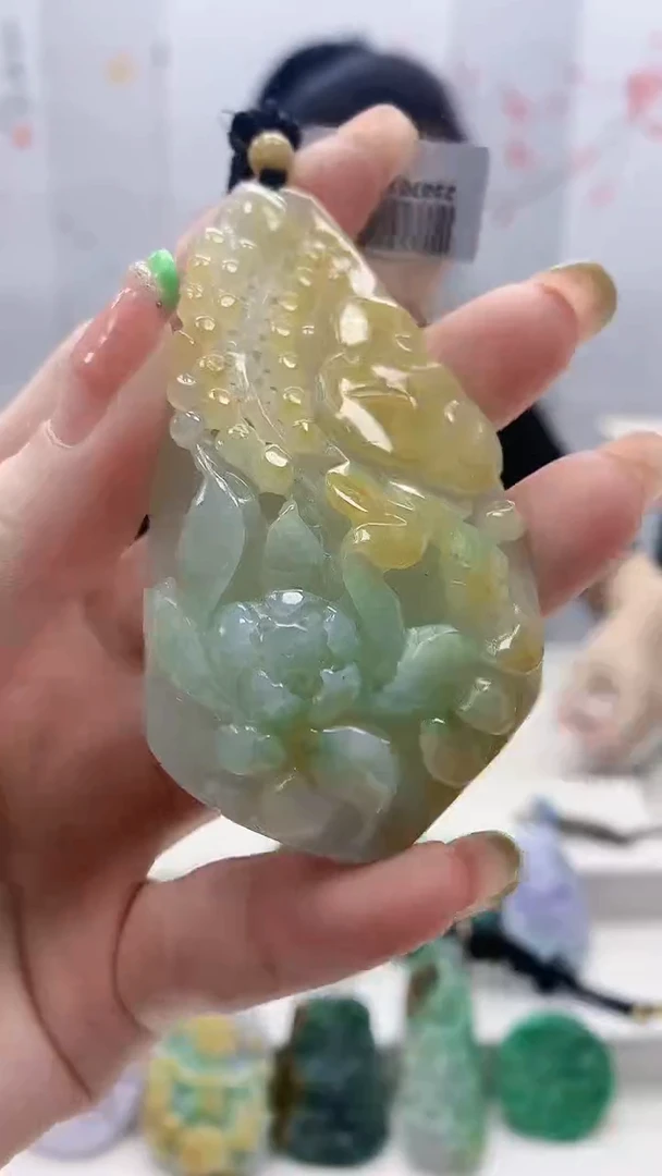 未镶嵌定制翡翠5160ry-毛货挂件34