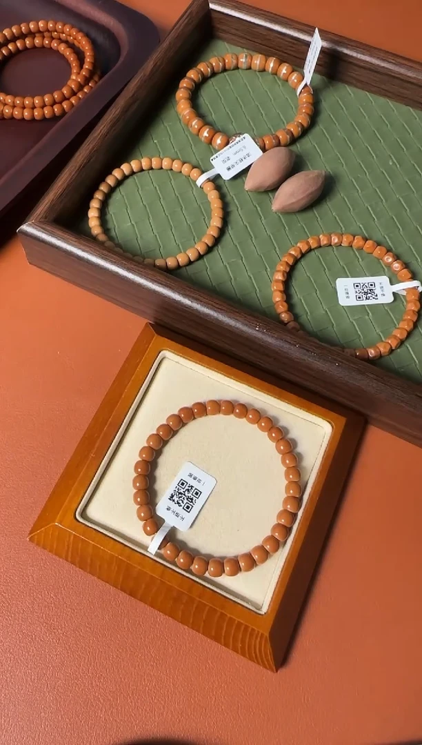 手串橄榄核6.8mm老挝核尖老型单圈、正三花一条毕业