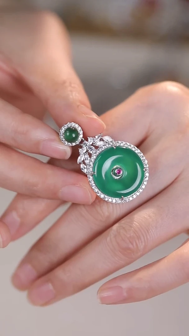 银S925镶嵌吊坠(不含链)玛瑙/玉髓吊坠