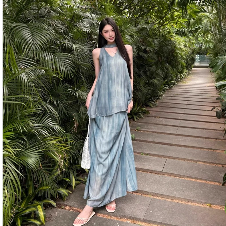 气质名媛度假风晕染镂空挂脖背心上衣女夏季显瘦半身裙长裙两件套