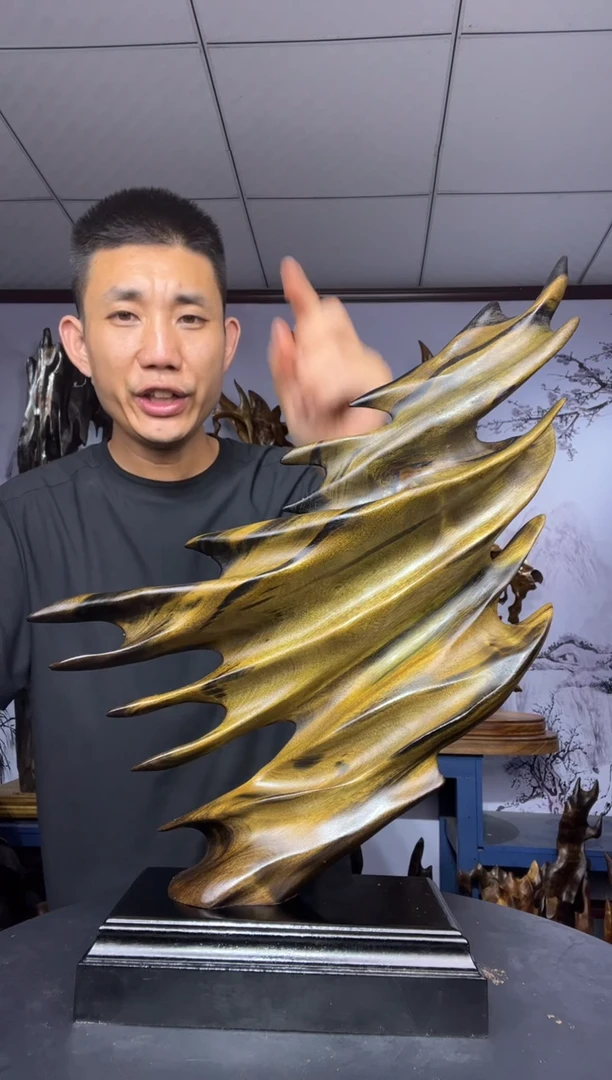 金丝楠木雕款捧***花金丝楠木工艺品摆件