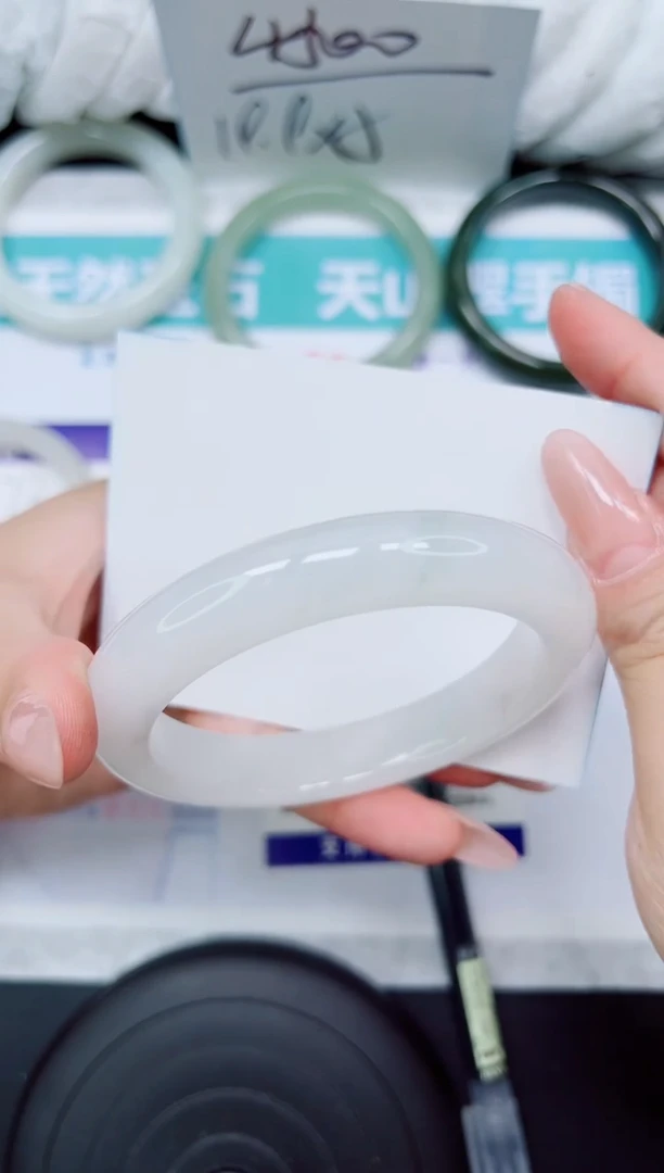 石英质玉手镯未镶嵌A74-58/59/60