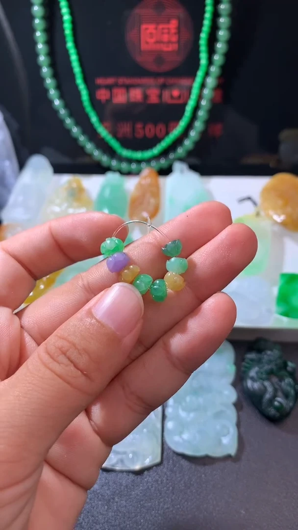 未镶嵌定制翡翠