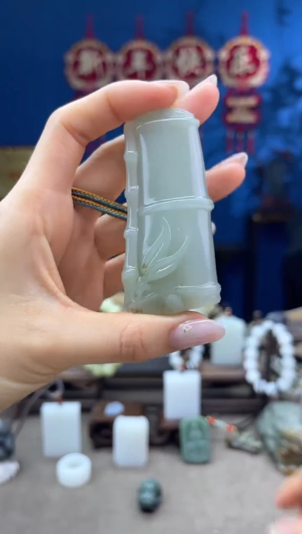 【闪购商品】和田玉颈饰未镶嵌1