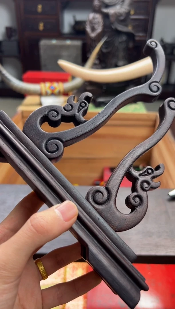 【闪购商品】木———————————冒圆扇